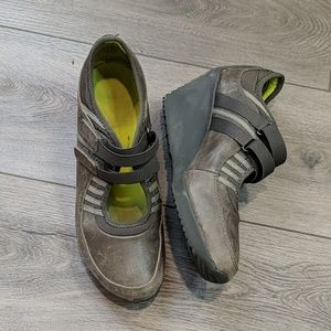 Tsubo Wedge Sneakers